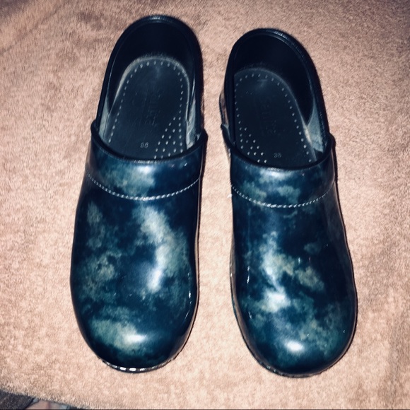 Dansko clogs - Picture 2 of 7